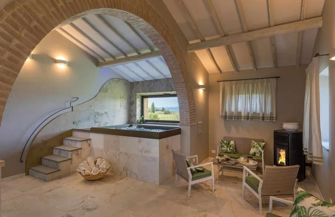 Villa I Cipressini privata lusso piscina riscaldata spa palestra Toscana-1